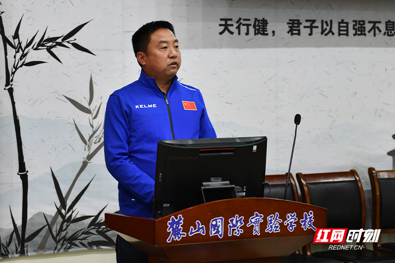 莱切vs佛罗伦萨直播_莱切vs佛罗伦萨直播免费观看_莱切vs佛罗伦萨直播无插件观看